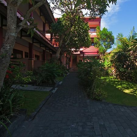 Pesona Beach Inn Kuta Lombok Eksteriør billede
