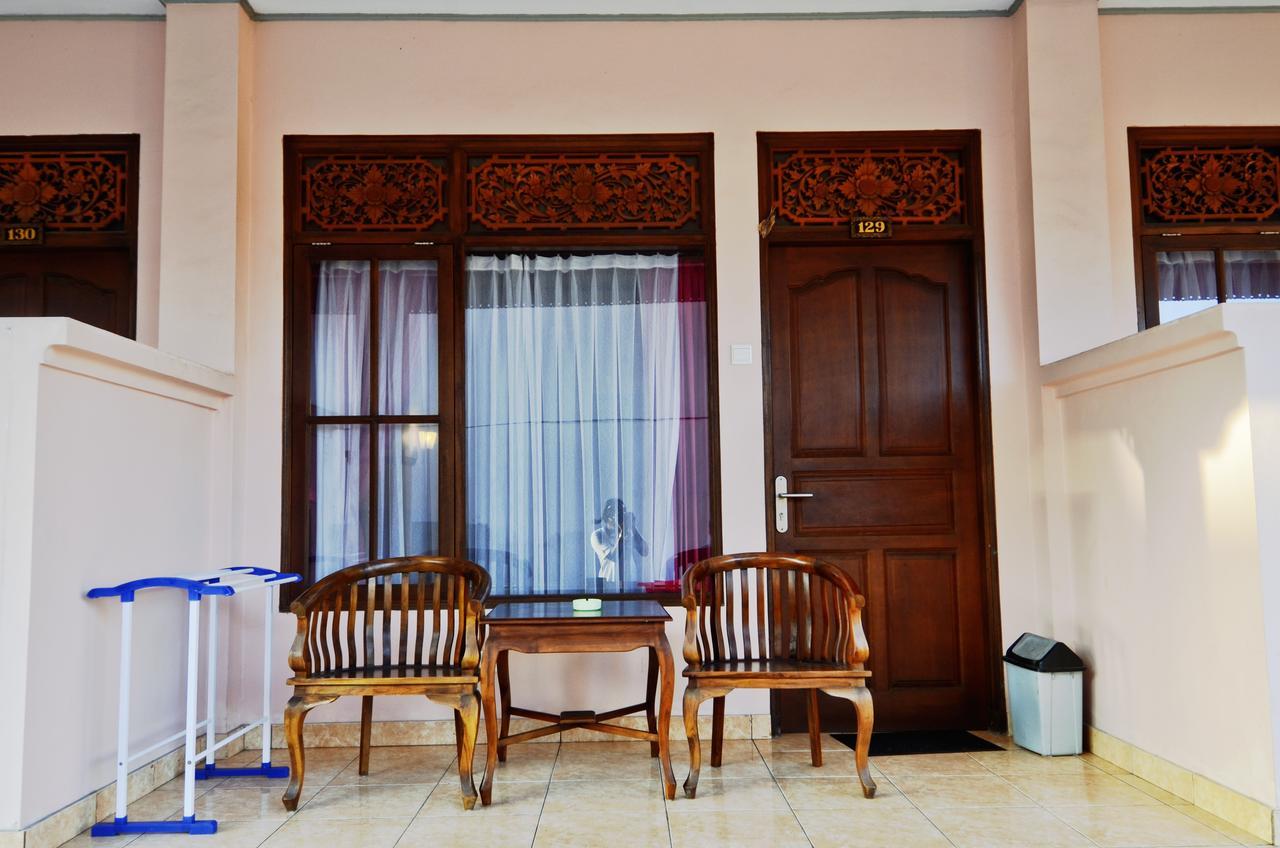Pesona Beach Inn Kuta Lombok Eksteriør billede