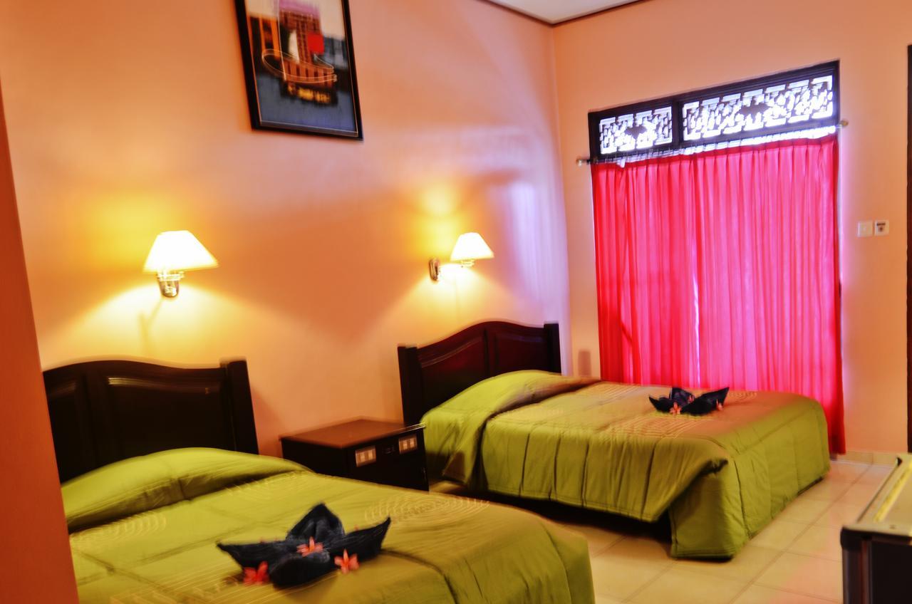 Pesona Beach Inn Kuta Lombok Eksteriør billede