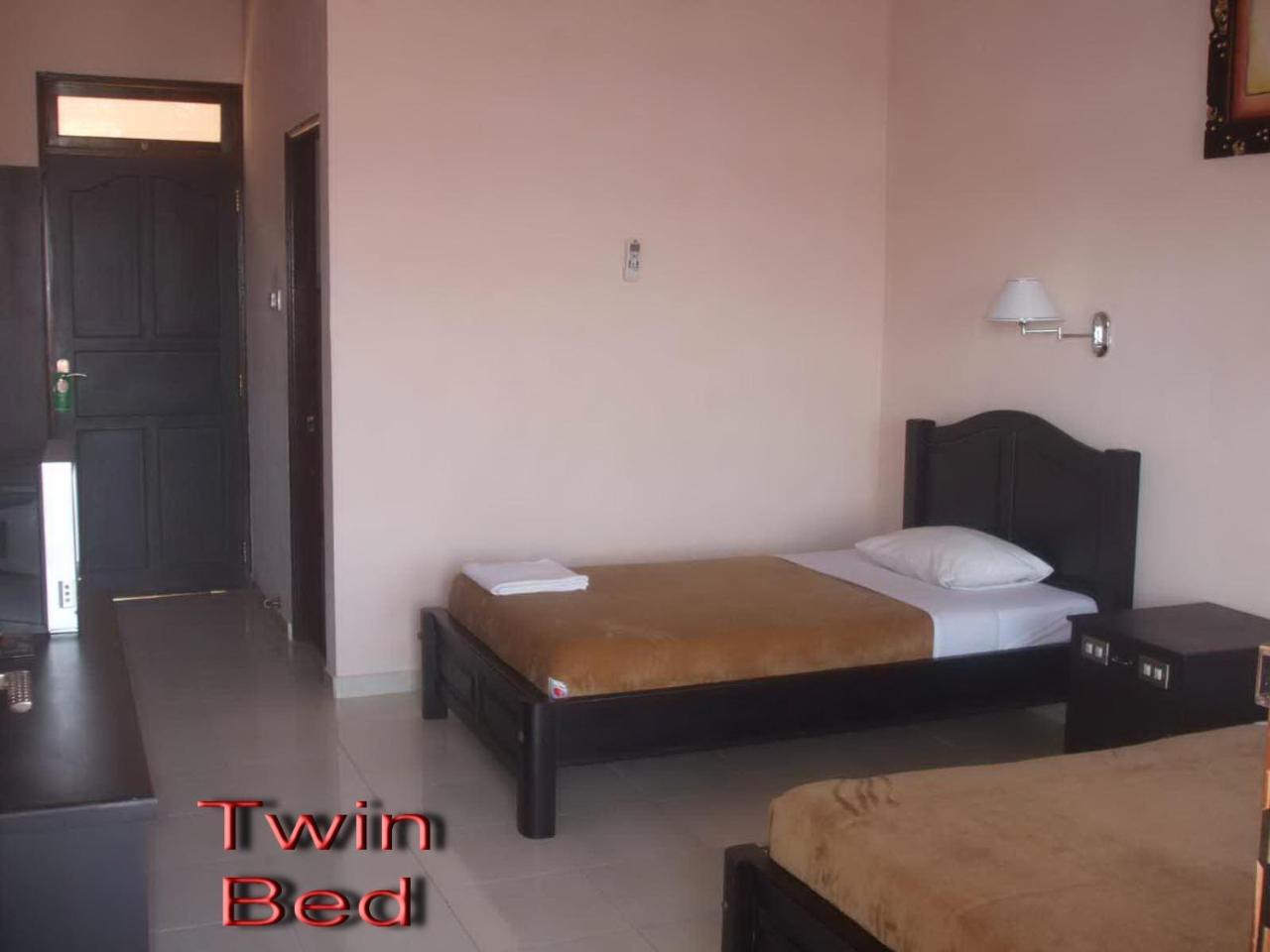 Pesona Beach Inn Kuta Lombok Eksteriør billede